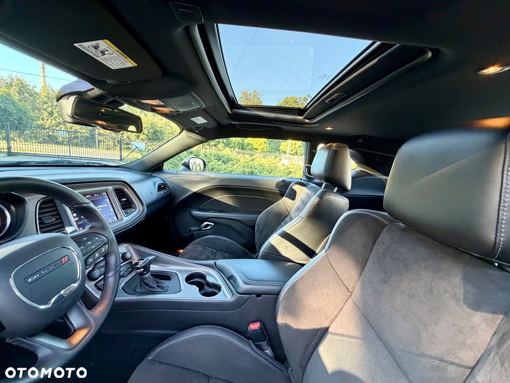 Dodge Challenger 3.6 GT Plus AWD - 29