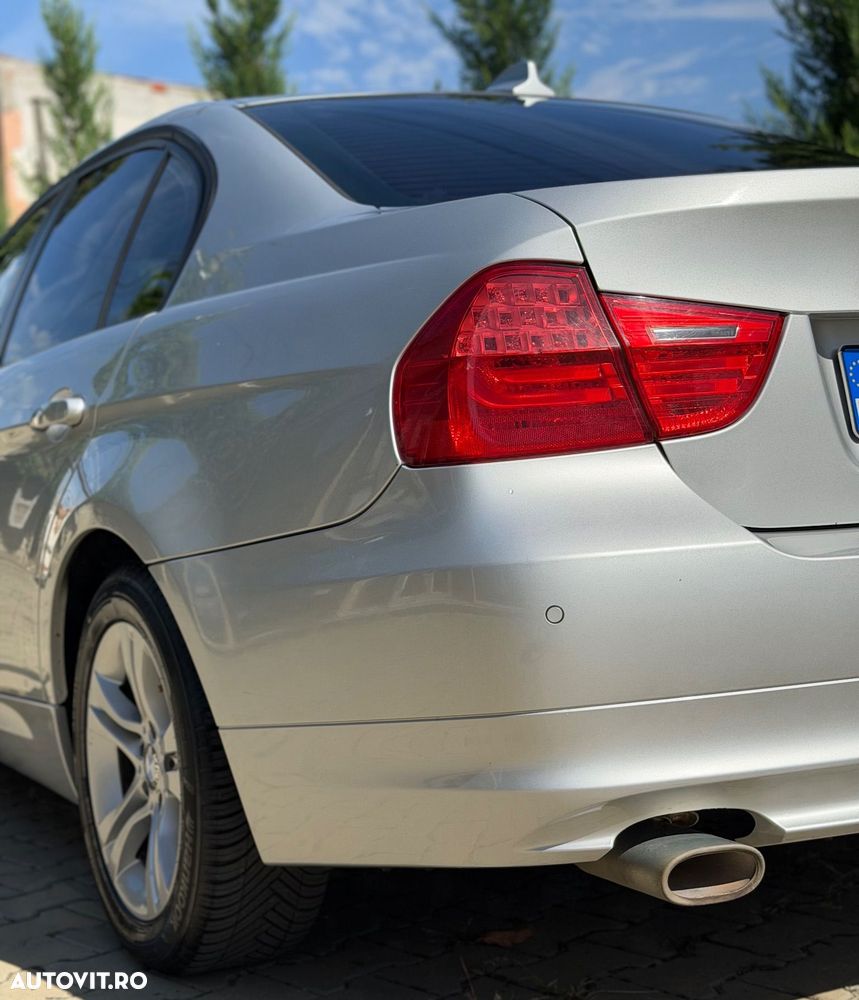 BMW Seria 3 318d DPF Edition Sport - 6