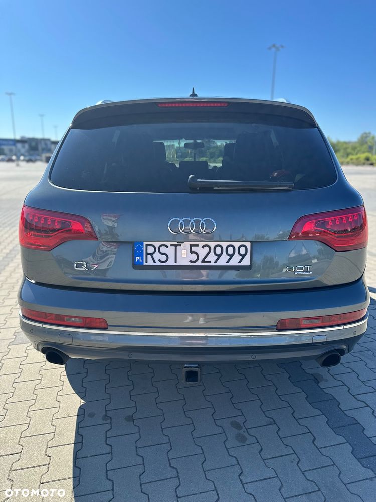 Audi Q7 - 7
