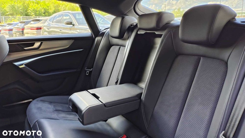 Audi A7 Sportback - 16