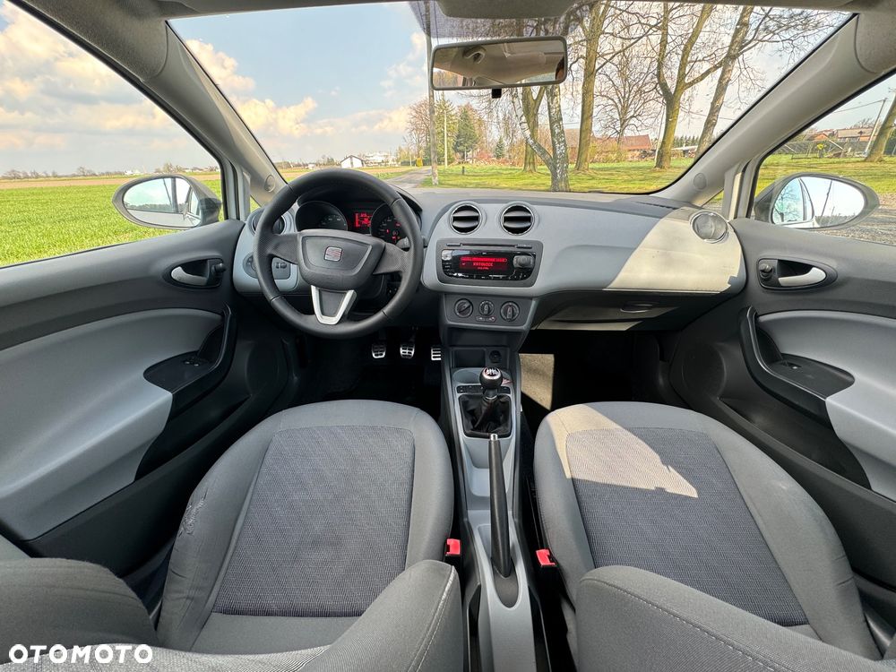 Seat Ibiza 1.4 16V Style - 11