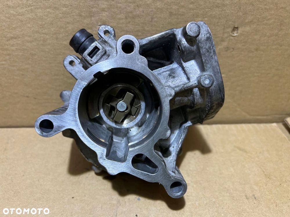 audi q5 80a 2.0 tfsi pompa vacum wakum 06k145100bb - 7