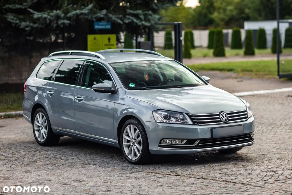 Volkswagen Passat 2.0 TDI DPF Highline DSG - 1