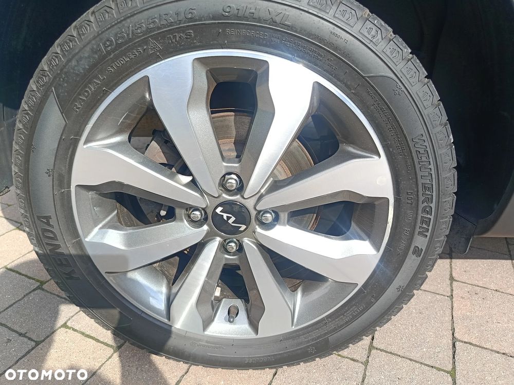 Kia Stonic - 9
