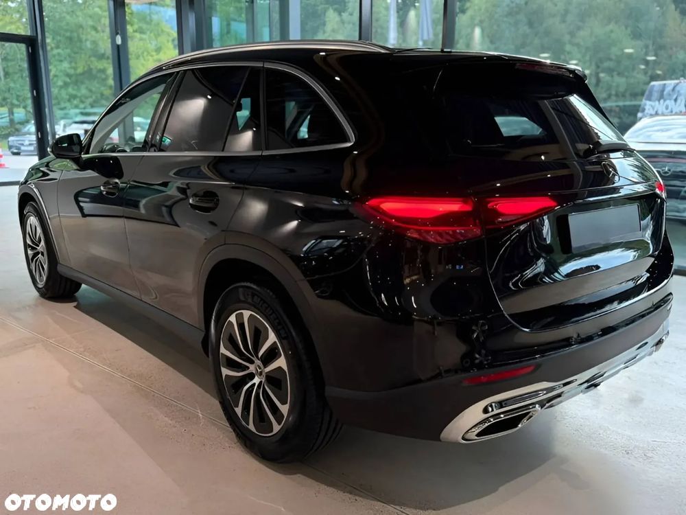 Mercedes-Benz GLC 200 4-Matic - 2