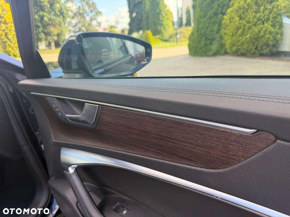 Audi A6 Allroad - 14