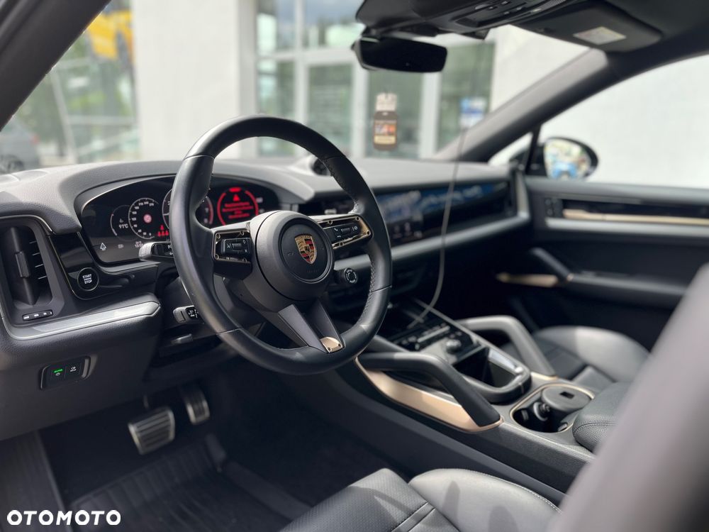 Porsche Cayenne E-Hybrid - 32