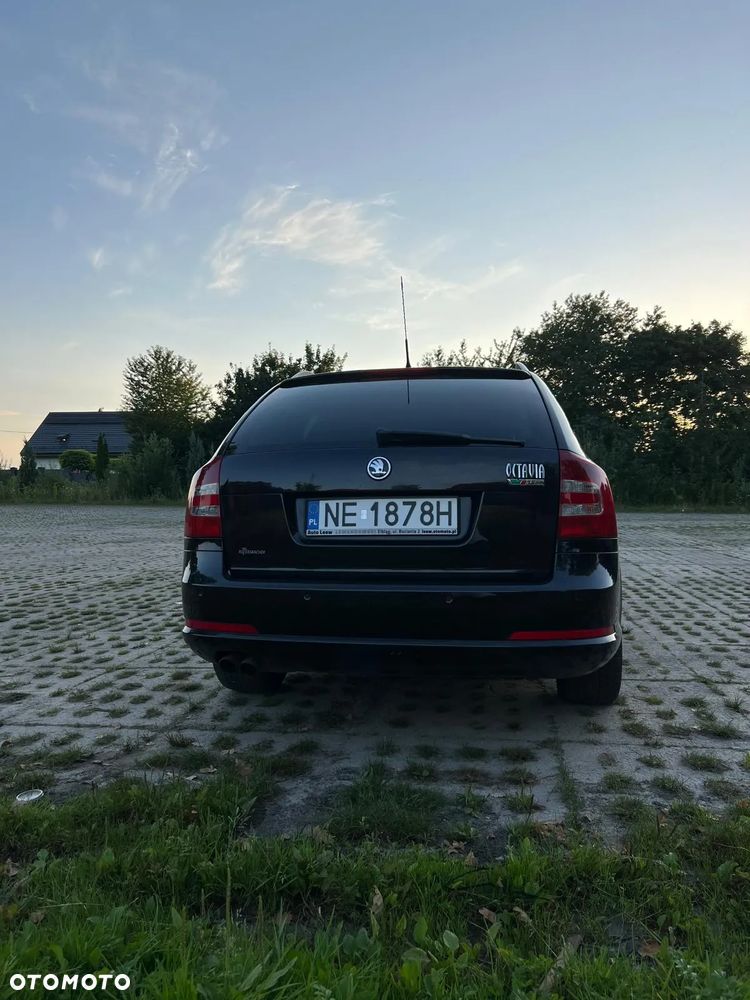 Skoda Octavia - 3