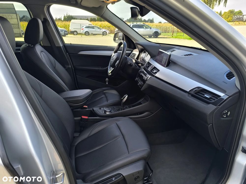 BMW X1 sDrive16d Sport Line - 11