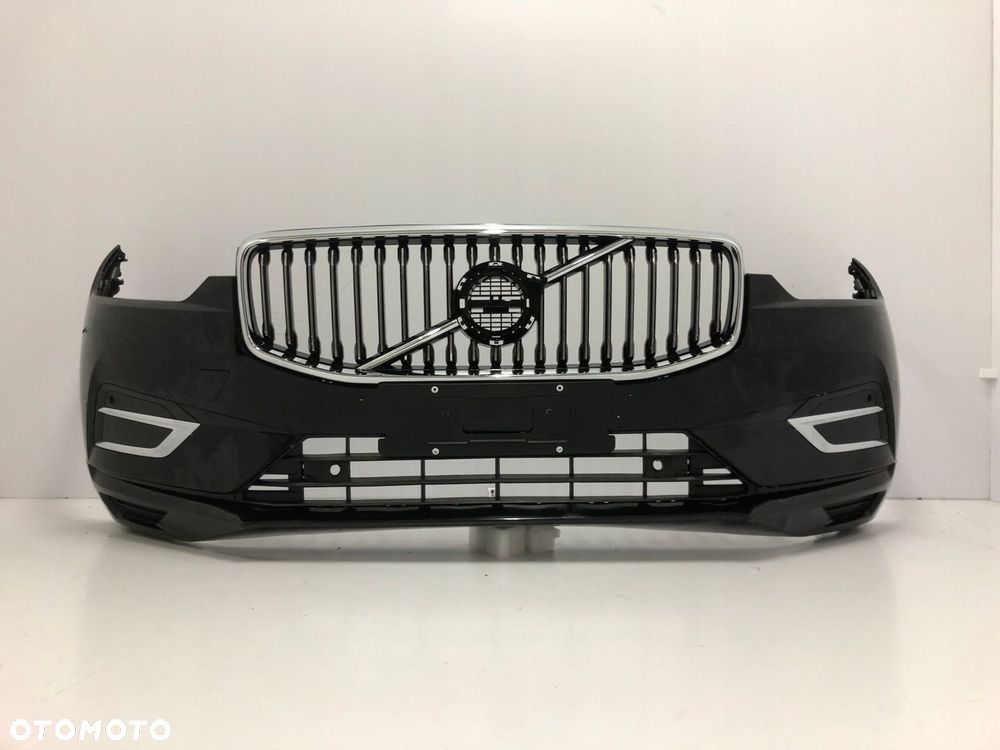 VOLVO XC60 II 2018 PRZED LIFT ZDERZAK PRZEDNI 6XPDC - 1