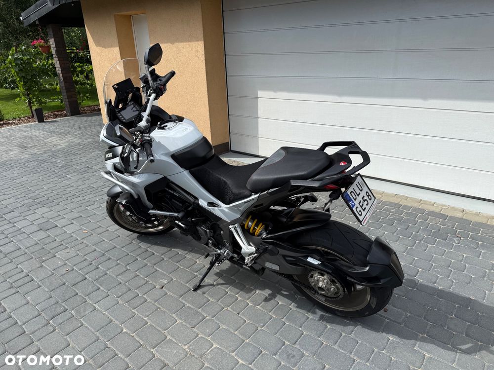 Ducati Multistrada - 13