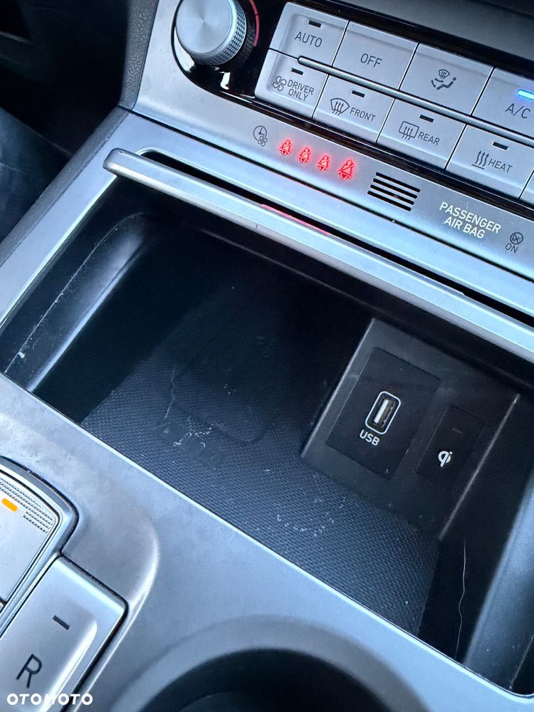 Hyundai Kona Premium - 20