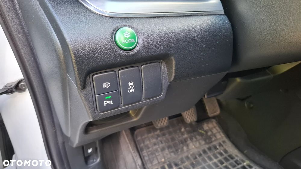 Honda CR-V - 30