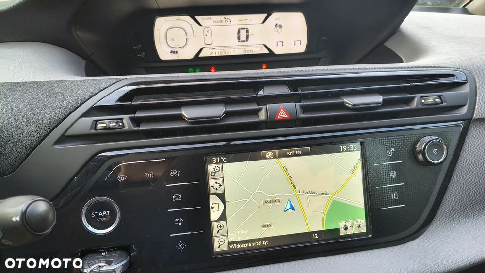 Citroën C4 Picasso - 16