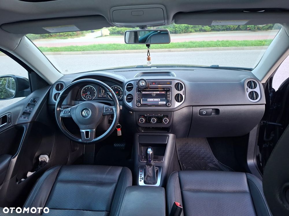 Volkswagen Tiguan - 14