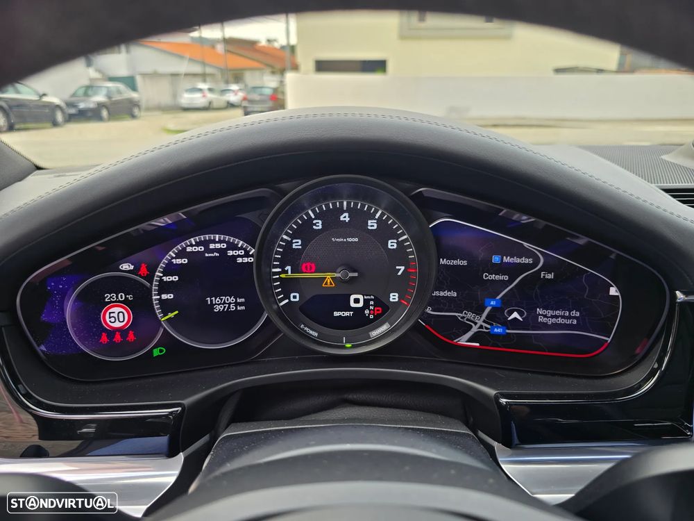 Porsche Panamera 4S E-Hybrid - 18