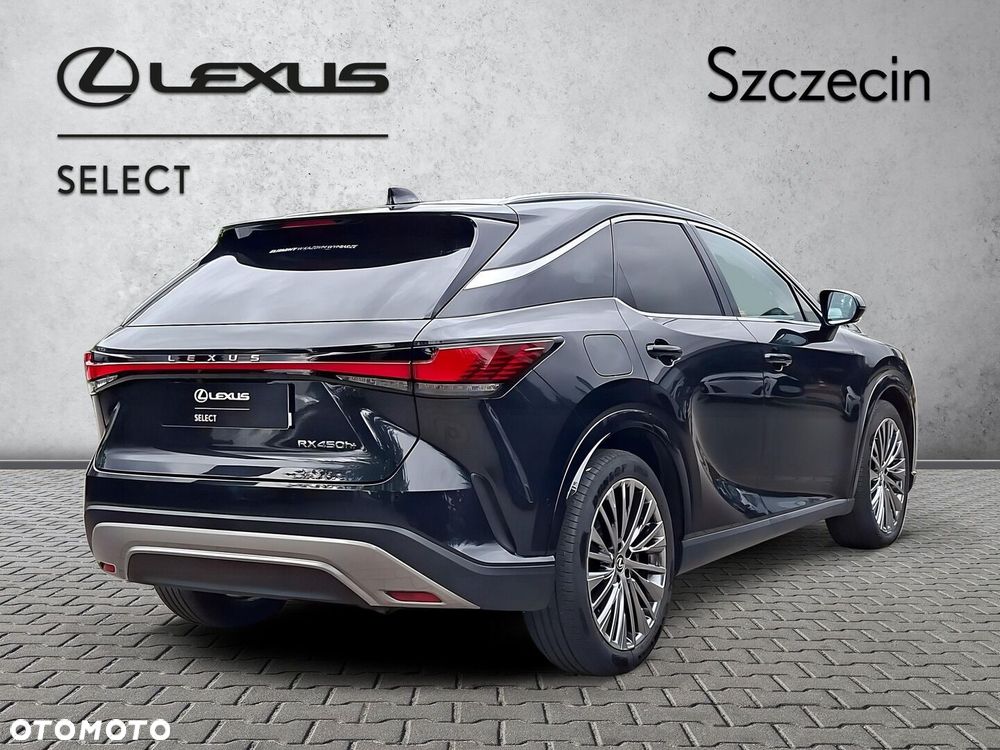 Lexus RX - 5
