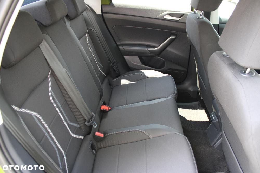 Volkswagen Taigo - 21