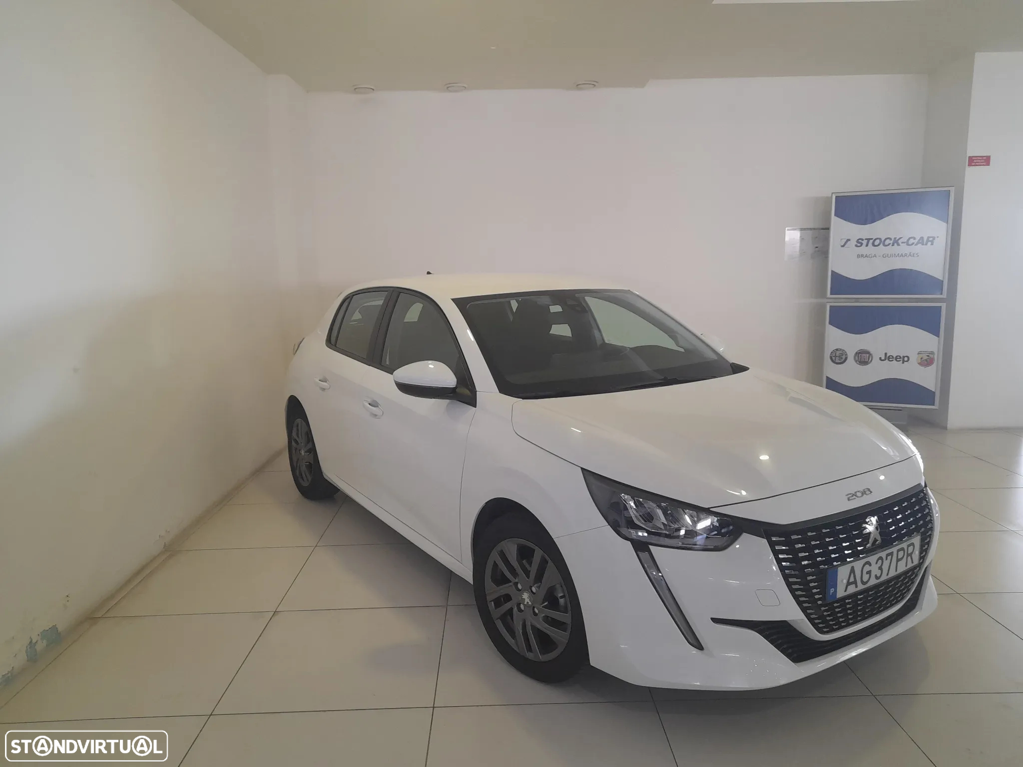 Peugeot 208 1.2 PureTech Active Pack - 3