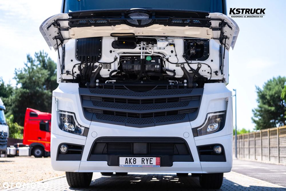 Mercedes-Benz Actros L - 11
