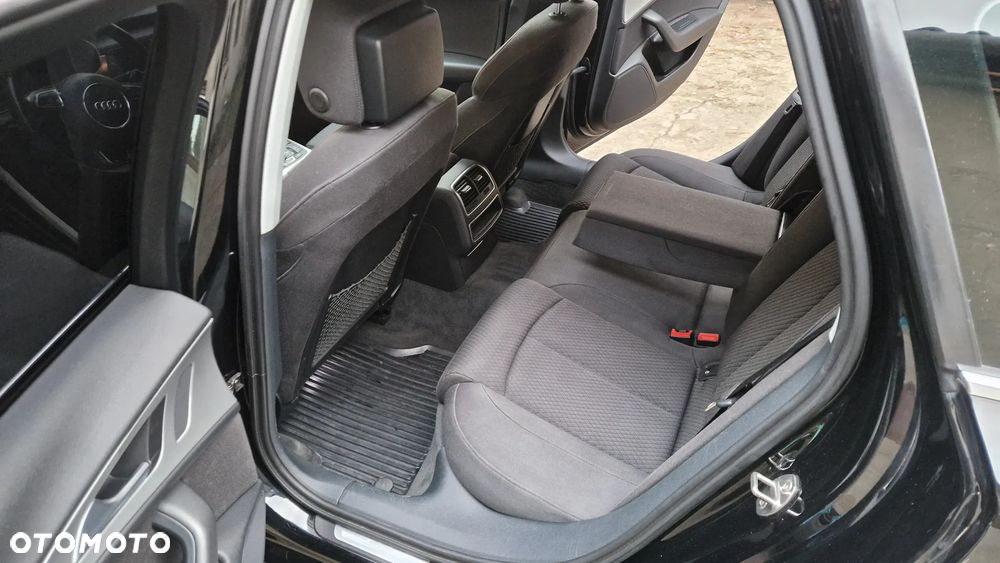 Audi A6 Avant 2.0 TDI - 11