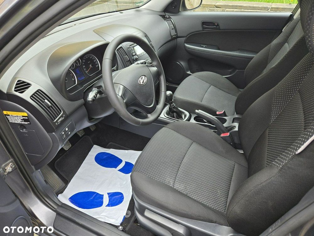 Hyundai i30 1.4 Blue Comfort - 9