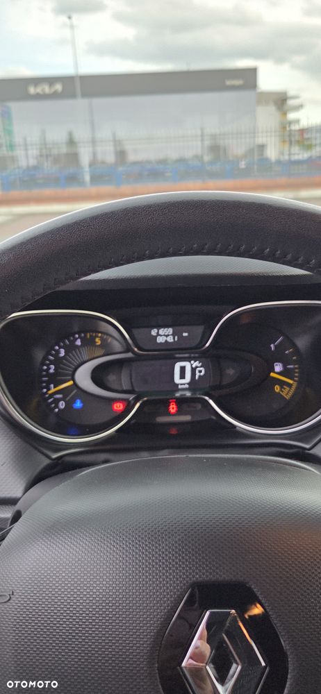 Renault Captur 1.5 dCi Intens EDC - 10