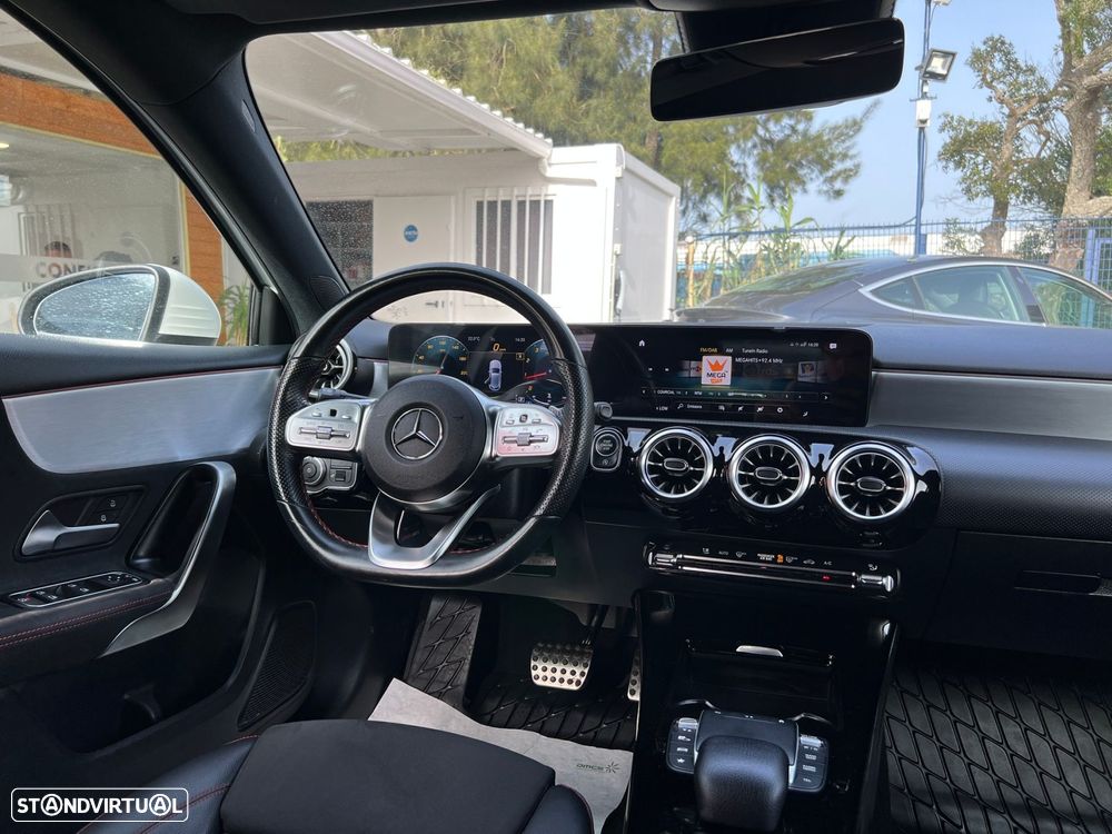 Mercedes-Benz A 200 AMG Line Aut. - 11