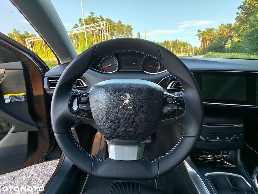 Peugeot 308 THP 155 Allure - 29