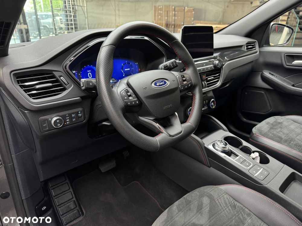 Ford Kuga 1.5 EcoBlue FWD ST-Line X - 10