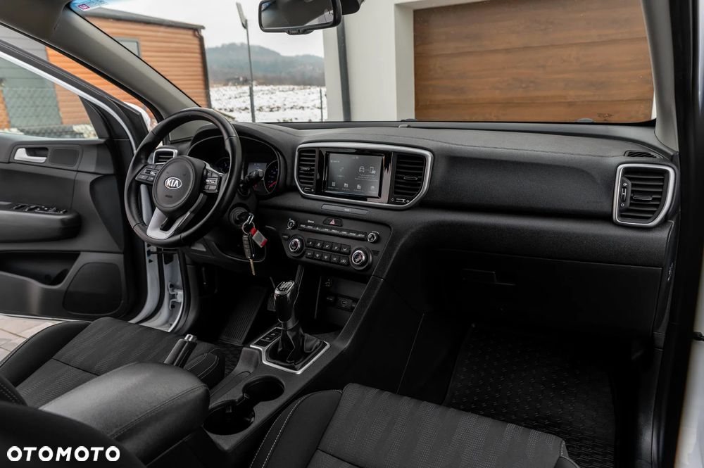 Kia Sportage 1.6 GDI 2WD VISION - 27