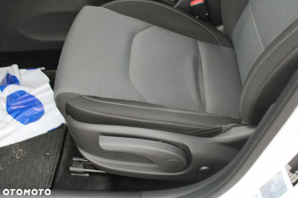 Hyundai i30 - 19