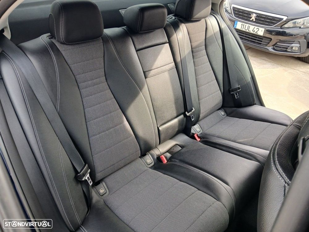 Mercedes-Benz E 300 de Avantgarde - 12