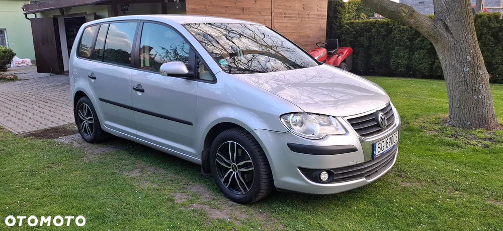 Volkswagen Touran 1.9 TDI DPF Conceptline - 32