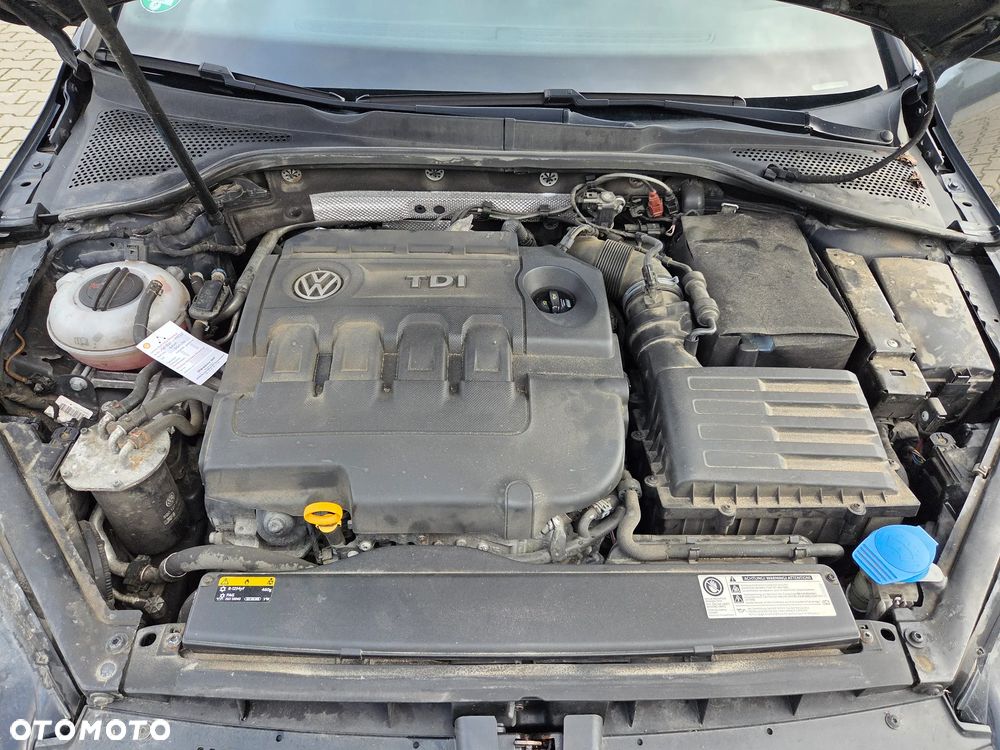 Volkswagen Golf - 17