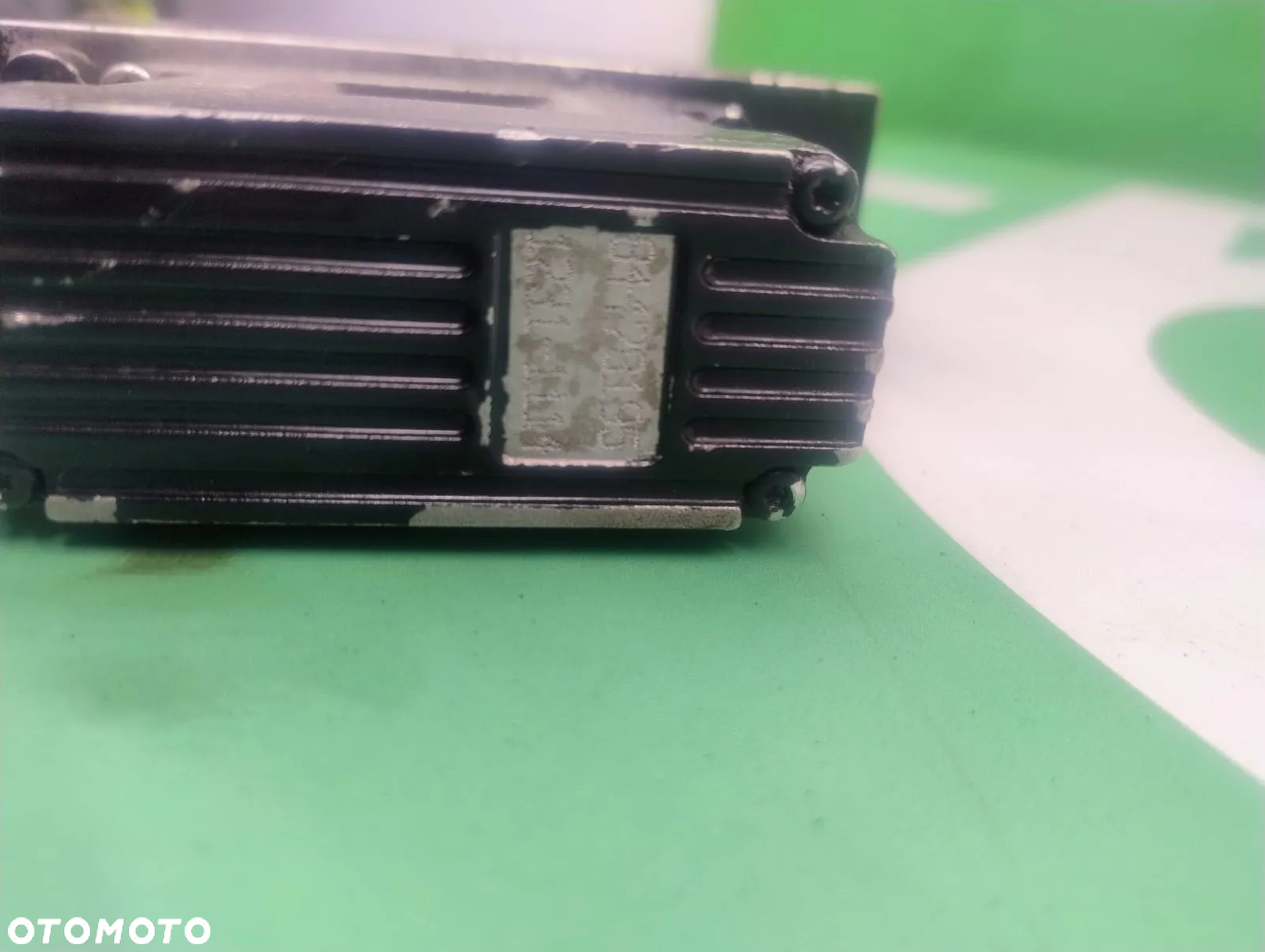 Sekcja rozdzielacza 87325538 84478195 Elektrozawór EHR Case Puma - 12
