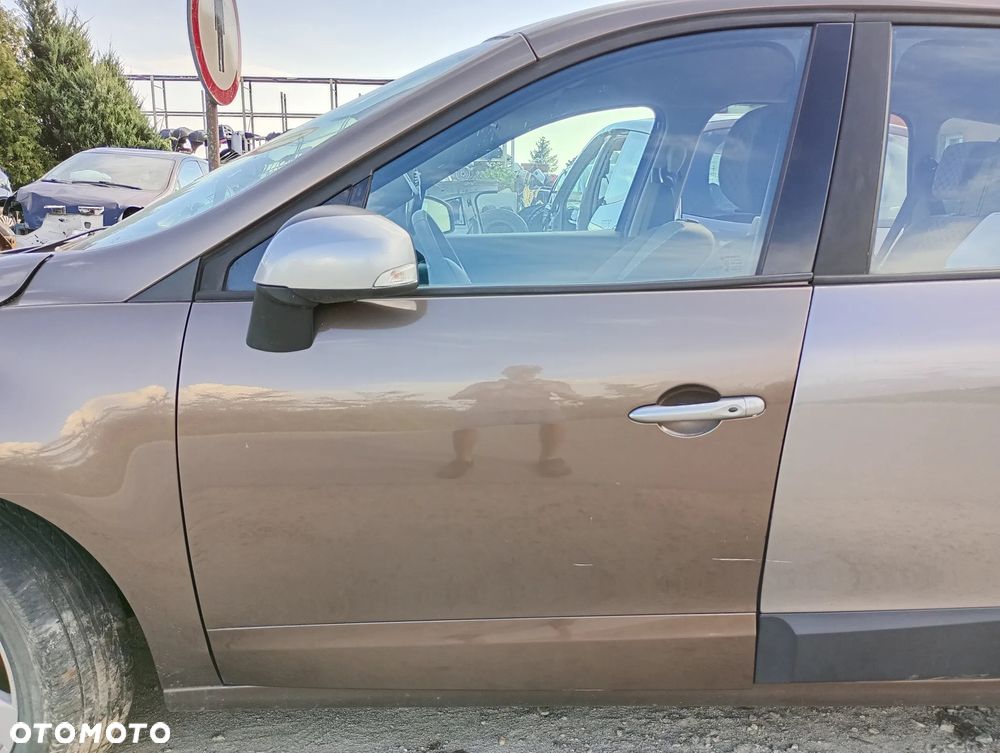 RENAULT SCENIC III drzwi lewe przednie lewy przód TECNB - 1