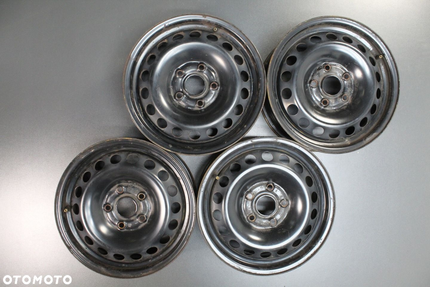 Felgi 15 5x112 VW Golf V Skoda Octavia F7520-26 - 1
