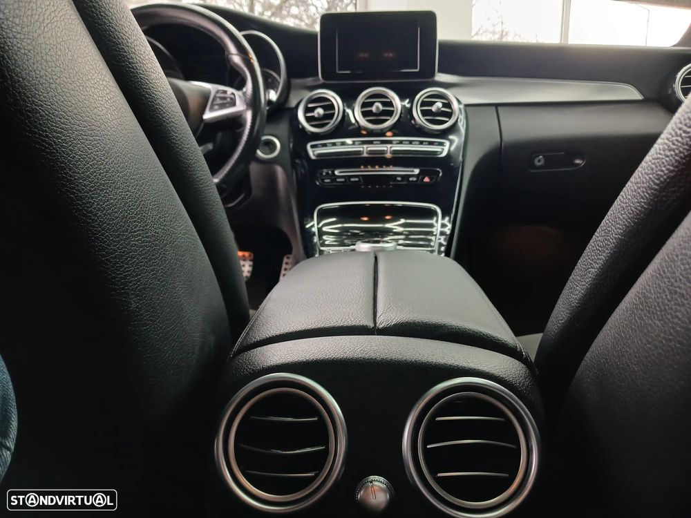 Mercedes-Benz C 220 d Aut. - 11