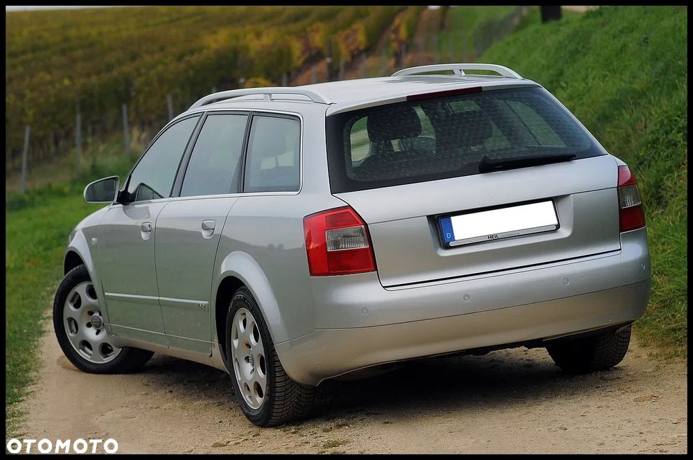 Audi A4 Avant 2003 photo 3