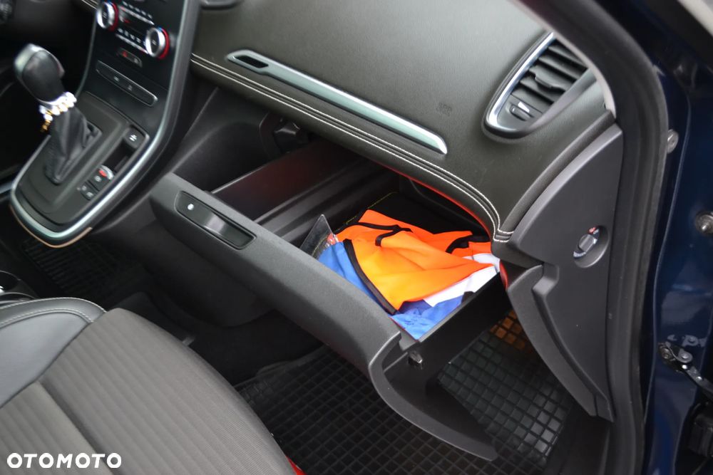 Renault Scenic dCi 110 EDC LIMITED - 26