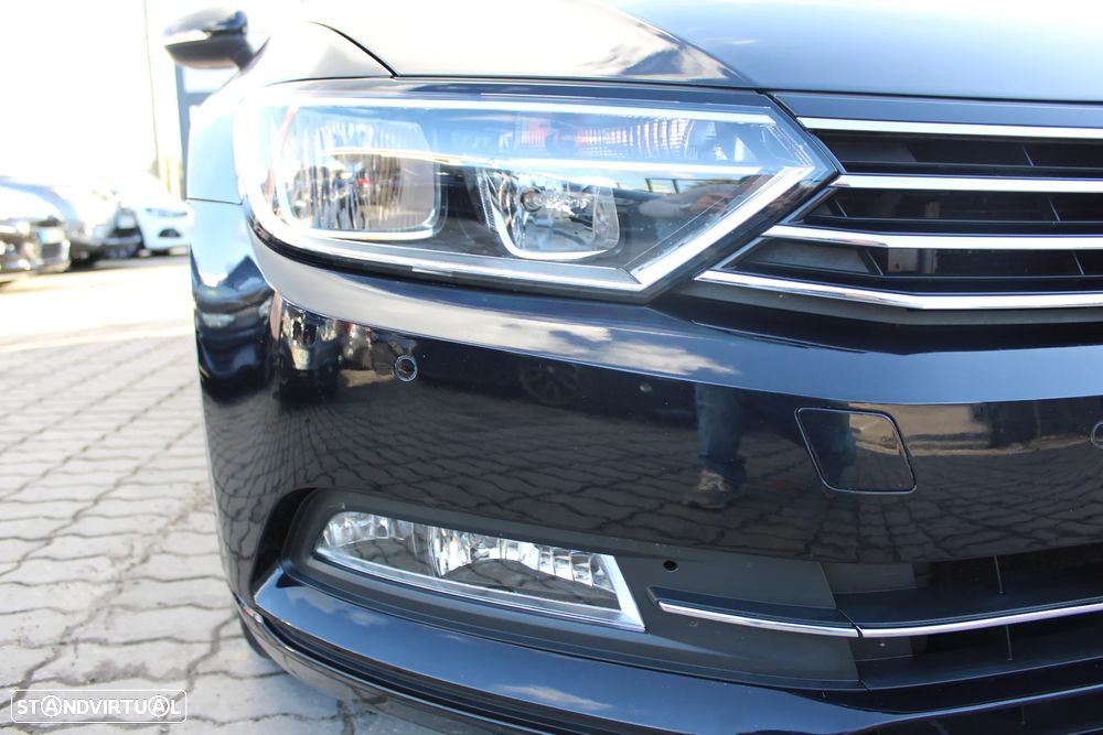 VW Passat Variant 2.0 TDi Confortline - 10