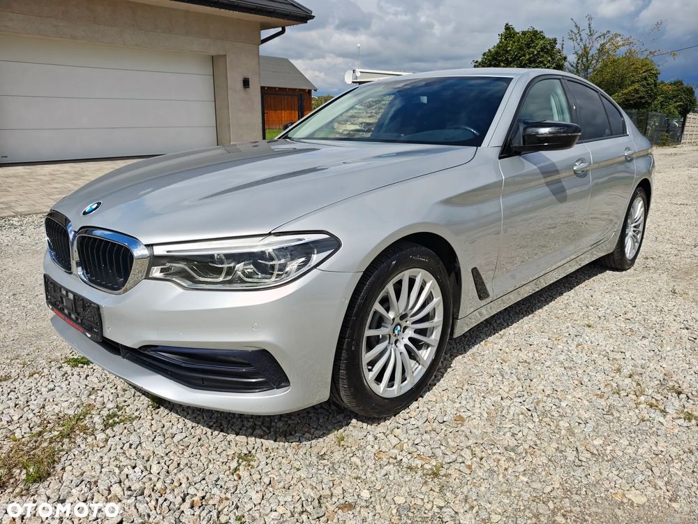 BMW Seria 5 530i Sport Line - 1