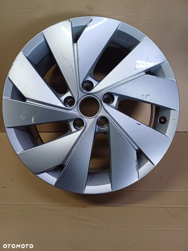 Felga aluminiowa VW GOLF VIII