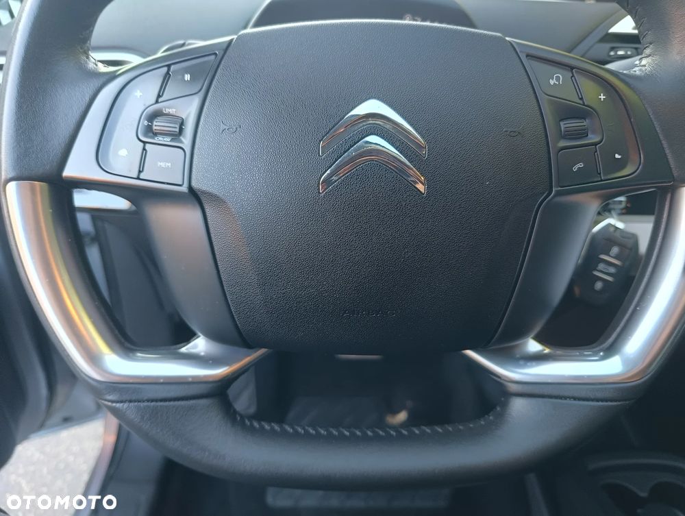 Citroën C4 SpaceTourer 1.2 PureTech Rip Curl S&S EAT8 - 10