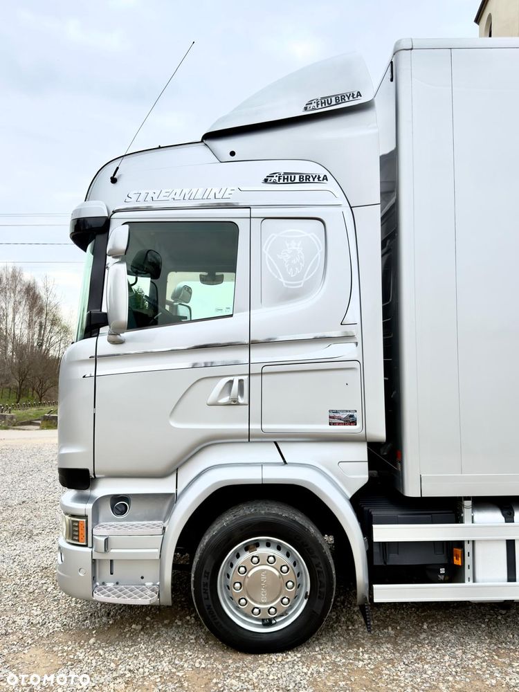 Scania SCANIA R410 / IZOTERMA / KONTENER / SILNIK 6 CYLINDROWY / 13 LITROWY  / KLIMA POSTOJOWA / WINDA / SPROWADZONY / SYPIALKA / AUTOMAT / 18 PALET / E6 / STAN BARDZO DOBRY - 7