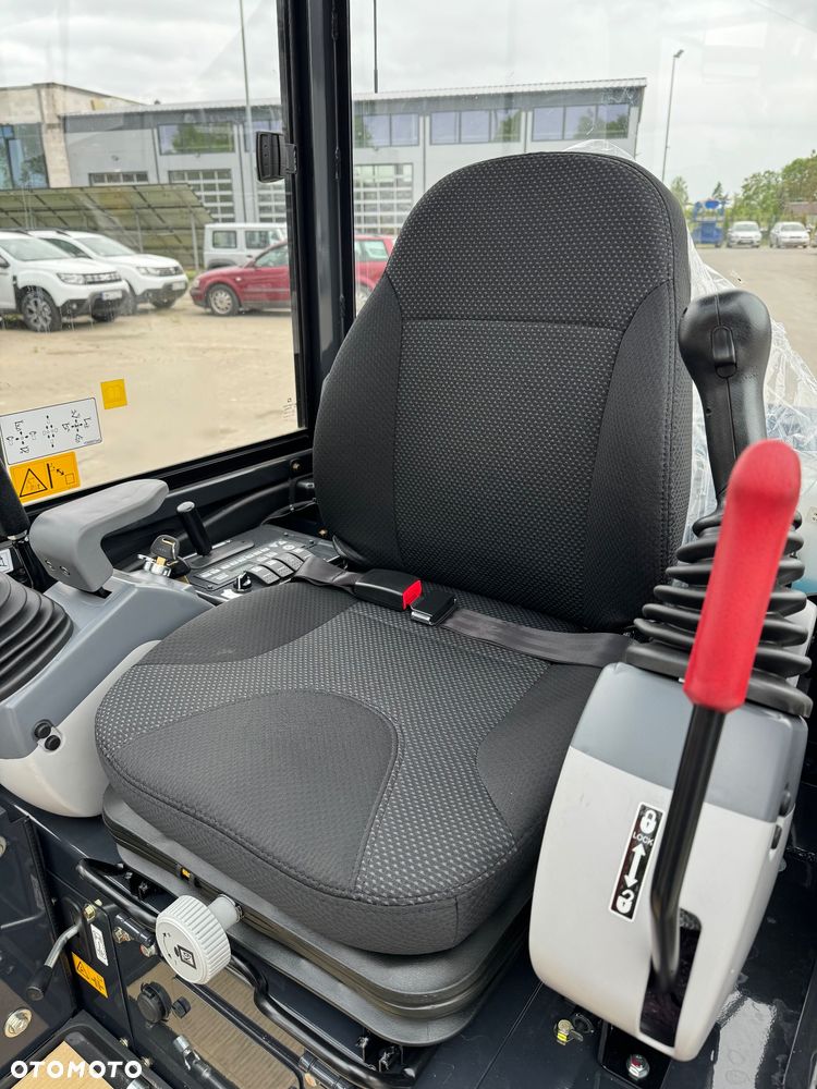 Hitachi JAPOŃSKA ZX19-6 1.9 tony Dostepna OD RĘKI na placu!! - 6