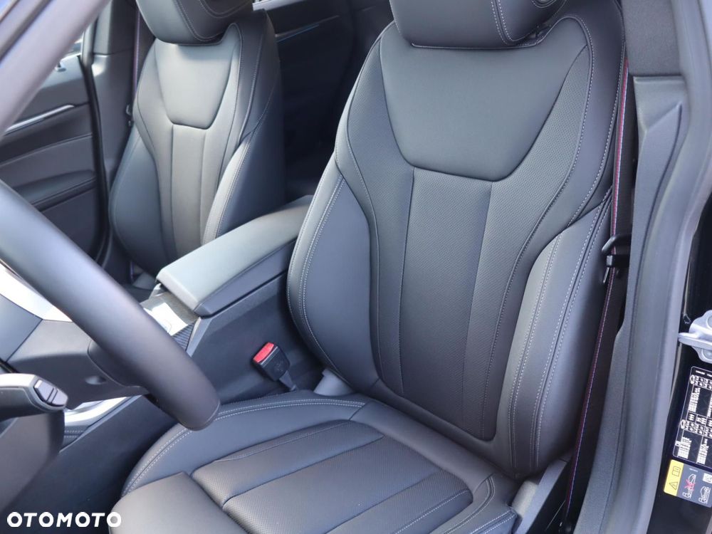 BMW i4 - 8