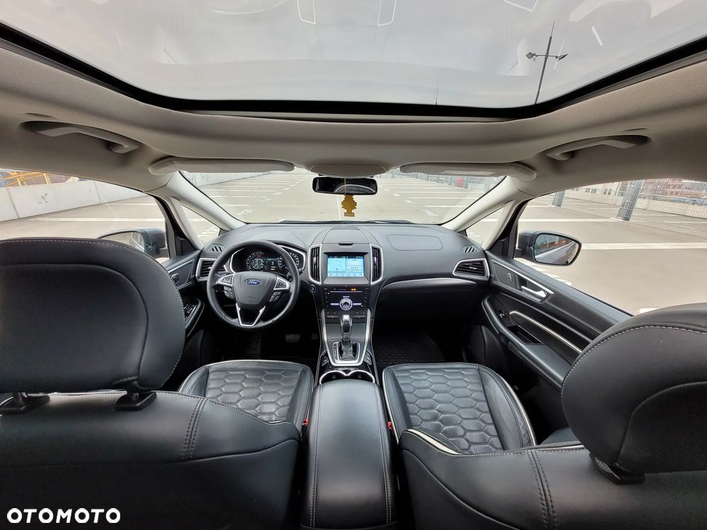 Ford S-Max 2.0 TDCi Bi-Turbo Vignale PowerShift - 24