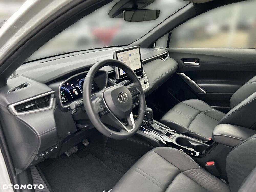 Toyota Corolla Cross 2.0 Hybrid Premiere Edition AWD - 16